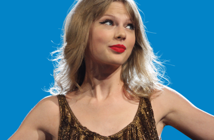 Taylor Swift Supports Travis Kelce at Chiefs Game After Selena Gomez’s Wedding